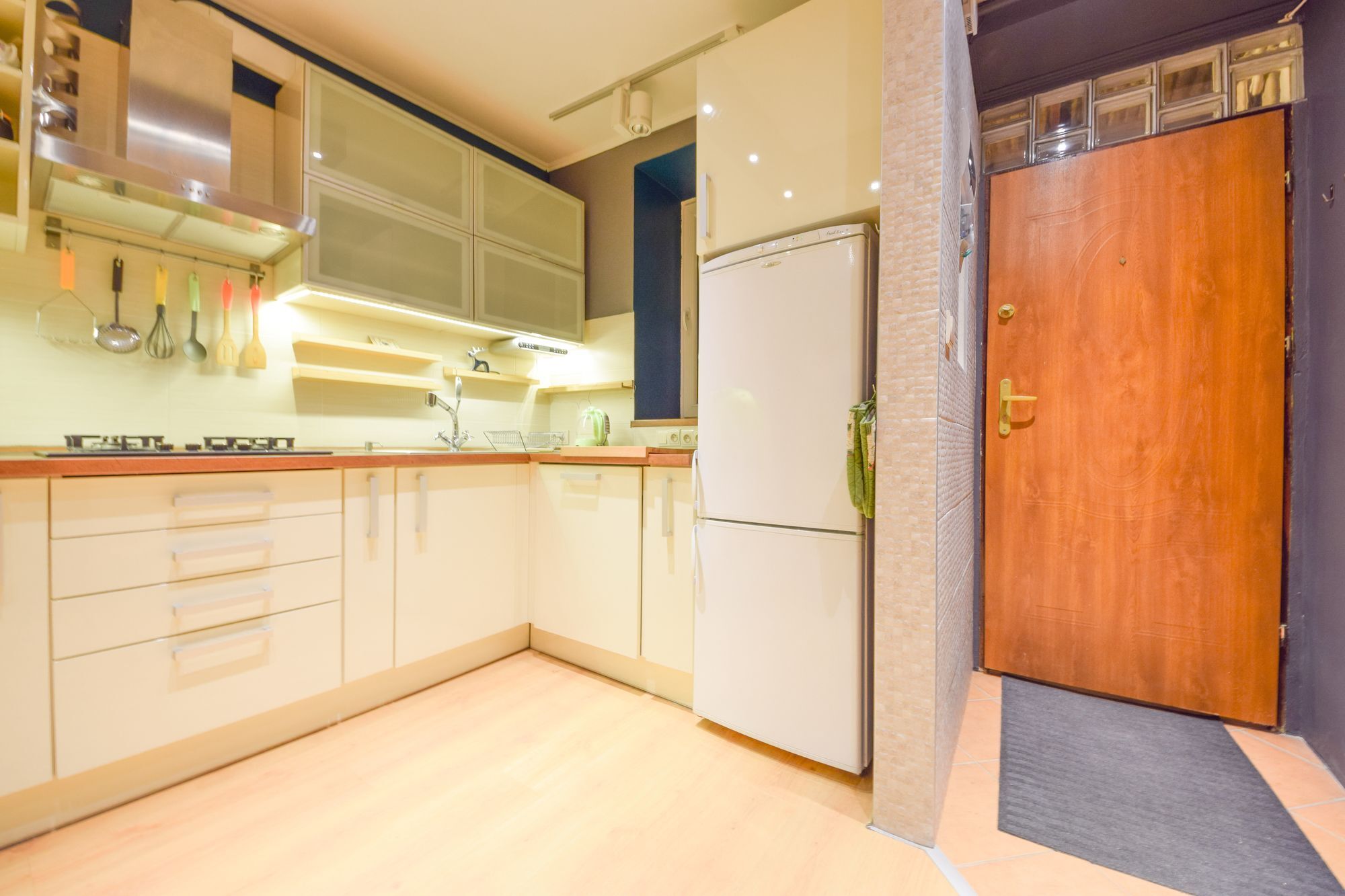 Shortstaypoland Leszno 바르샤바 외부 사진